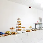 White Club Hotel
