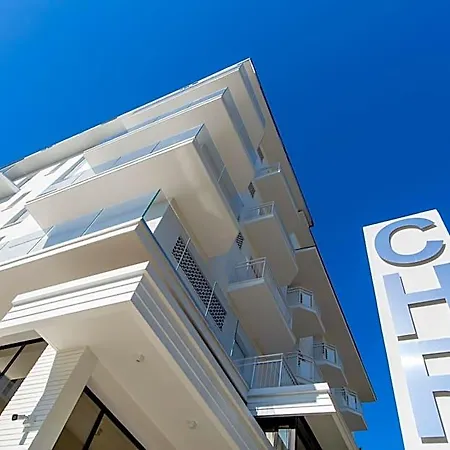Ξενοδοχείο White Club 3*