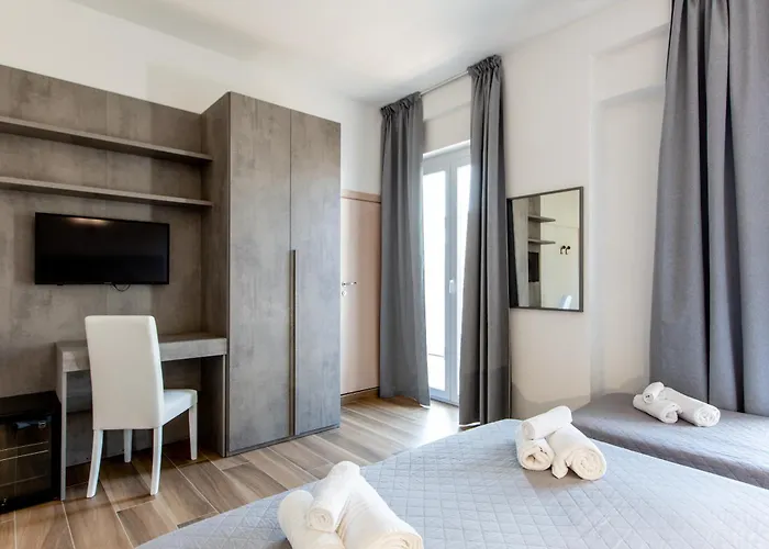 White Club Hotel